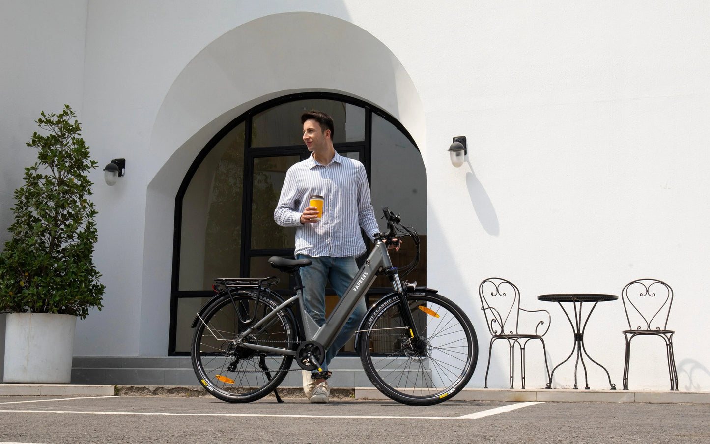 Fafrees F28 Pro City E-bike with APP Control | UK Direct - epedals.eu | e-bikes revolution